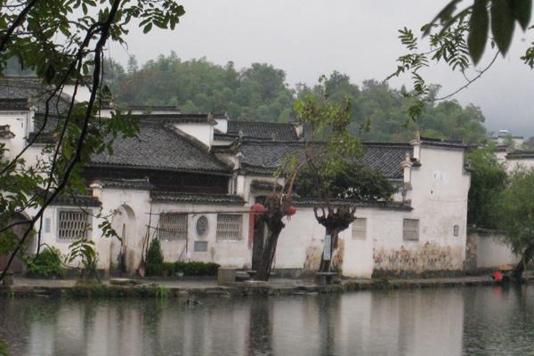 土命人的贵人是谁