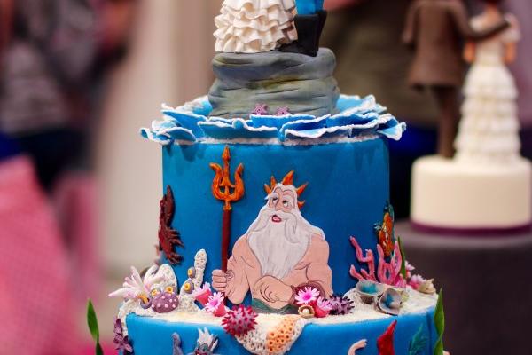 属鸡女后半生是寡妇命吗