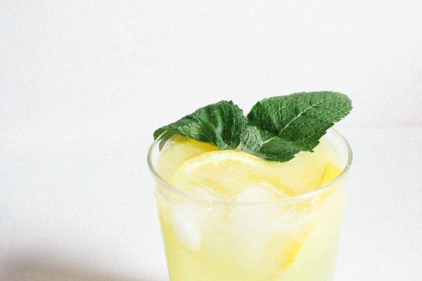 2026年阴历5月哪天适合上香